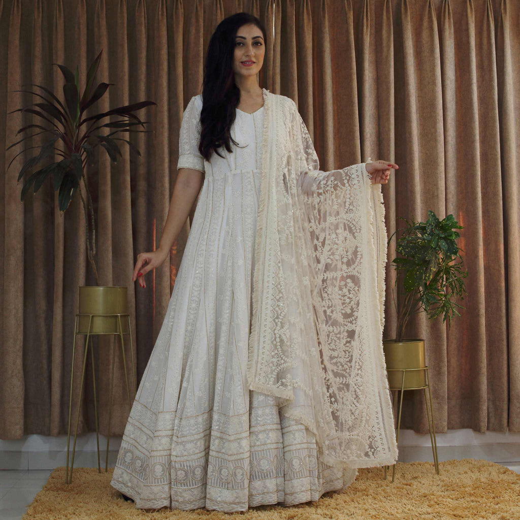 white chikan dress design White Modal Cotton Kurta Palazzo Set: Lucknowi Chikankari Dress